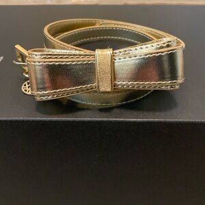 Lilly Pulitzer Gold Bow Belt.